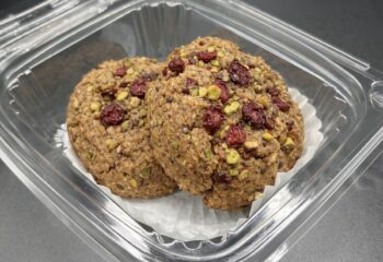 Chickpea Charm Pistachio & Cranberries